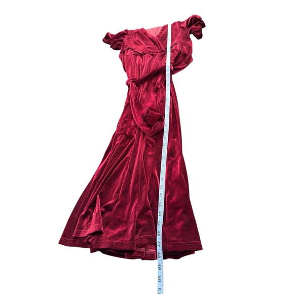 Ivy City Co. Red Holiday Christmas Party Festive Velvet Midi Dress Medium - Picture 12 of 12